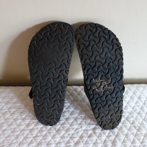 BIRKENSTOCK Gizeh Essentials EVA Sandals – Sz 41 (US Wmn’s 10-10.5) - Picture 6 of 6